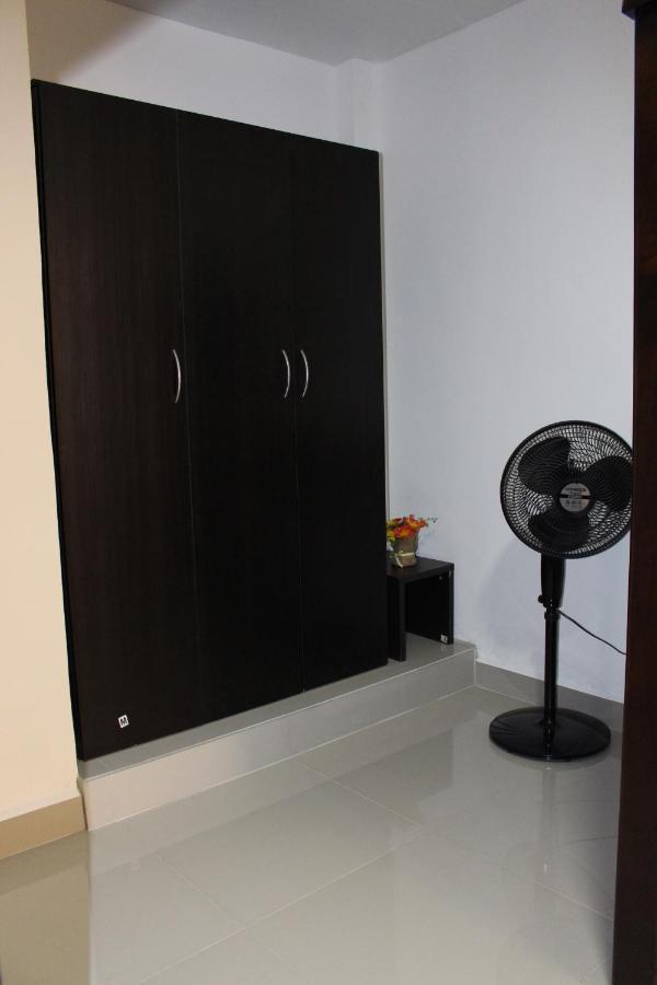 Apartamentos Excelente Ubicacion Медельин Экстерьер фото