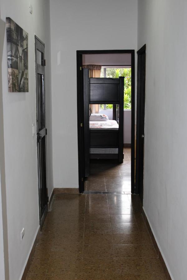 Apartamentos Excelente Ubicacion Медельин Экстерьер фото