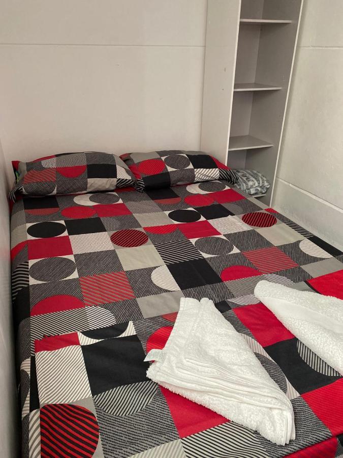 Apartamentos Excelente Ubicacion Медельин Экстерьер фото